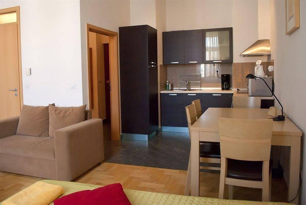 International Apartments Budapest Ngoại thất bức ảnh